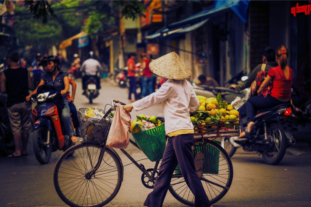 hanoi vietnam street
